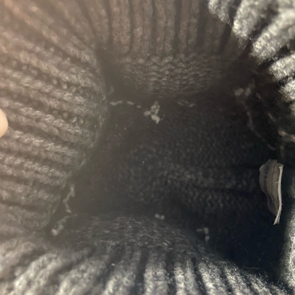 Madewell Alpaca and Merino Wool Blend Gray Winter Hat With White Stars - Picture 3 of 3